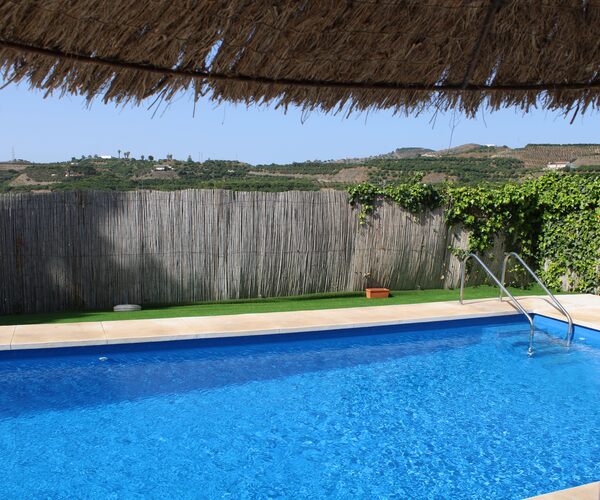 Piscina privada de Casa Rural Bellavista